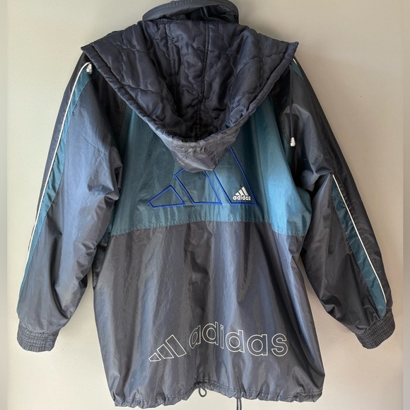 Vintage 90’s Adidas Men's size XL Black and Blue Jacket, full front zip - Picture 5 of 10